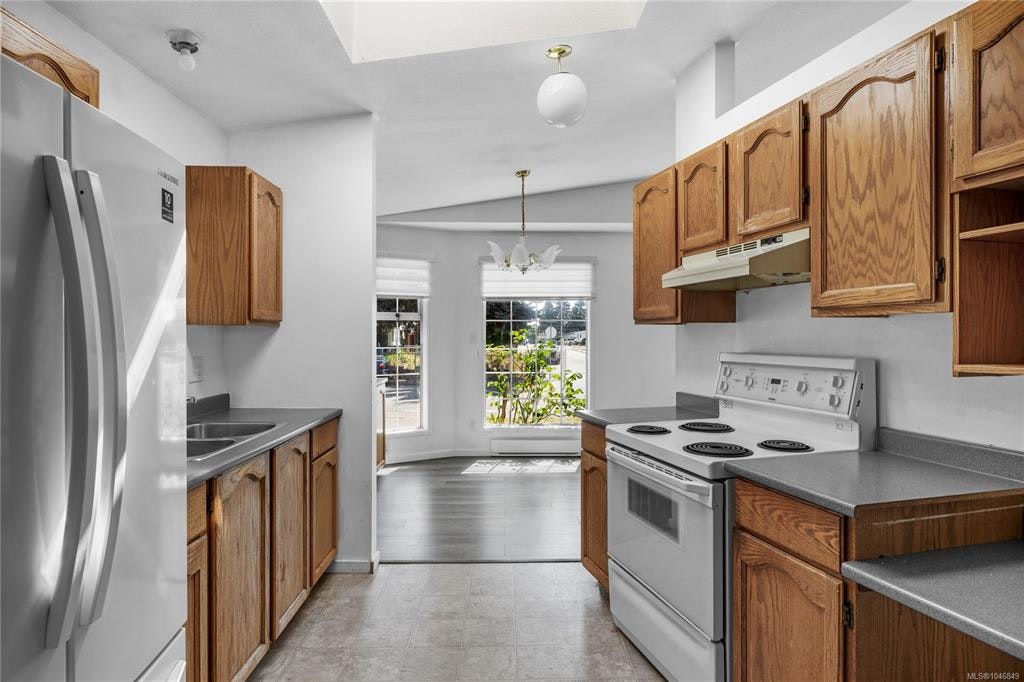 2454 E 5th Street - 4
