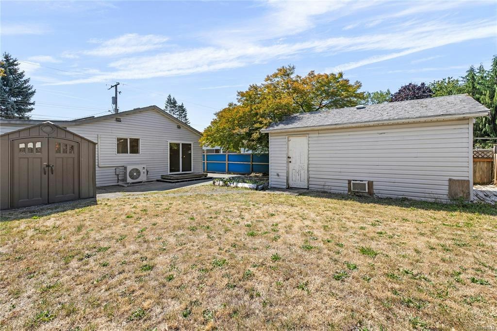 2454 E 5th Street, Courtenay, BC, V9N 8J2 - 8