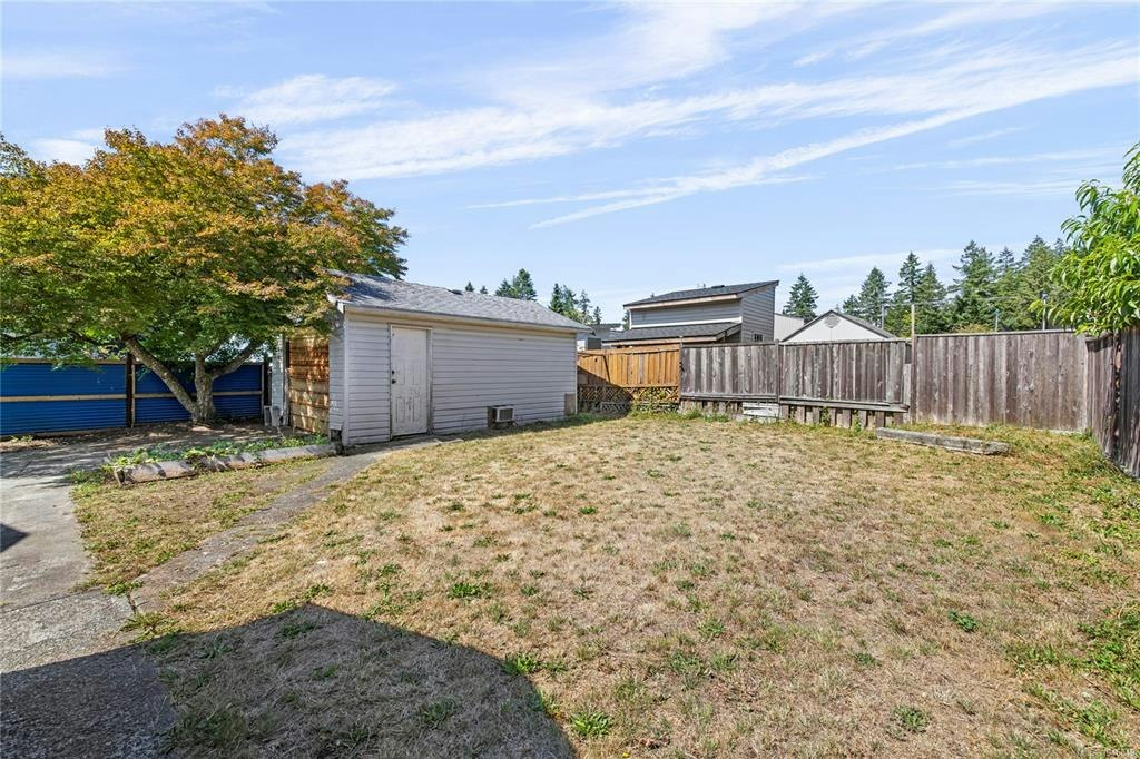 2454 E 5th Street, Courtenay, BC, V9N 8J2 - 25