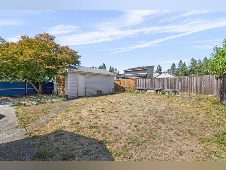 2454 E 5th Street, Courtenay, BC, V9N 8J2 - 25