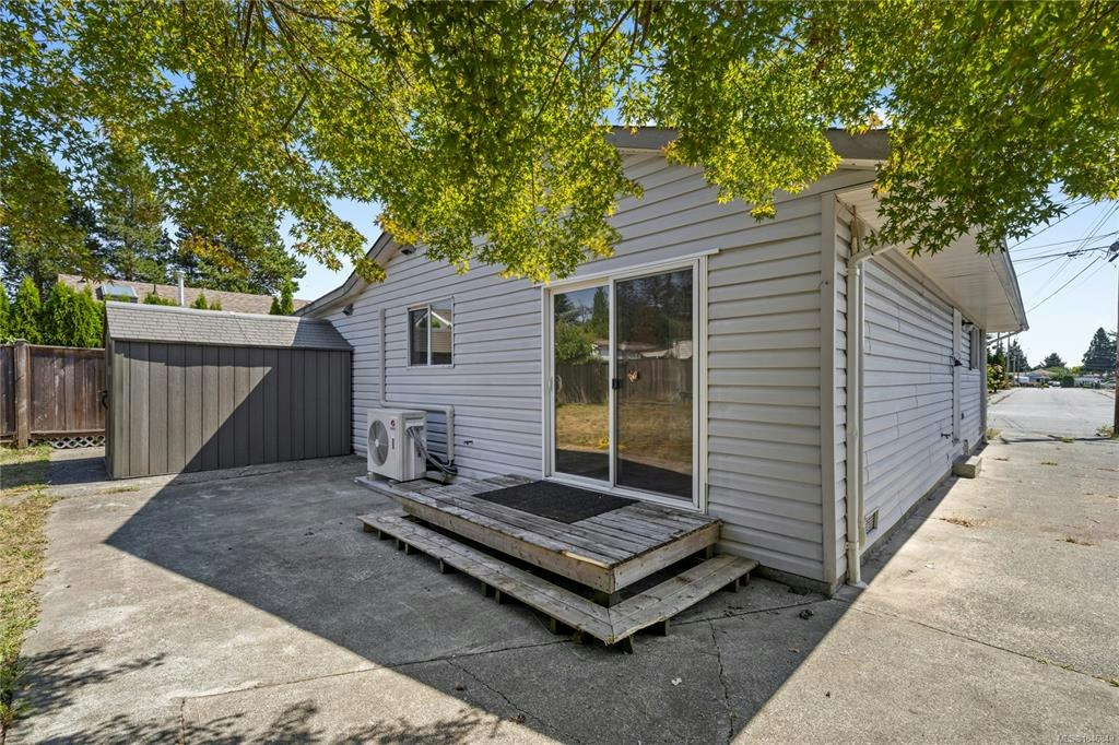 2454 E 5th Street, Courtenay, BC, V9N 8J2 - 7