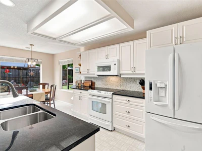 258 Mulberry Place - 5