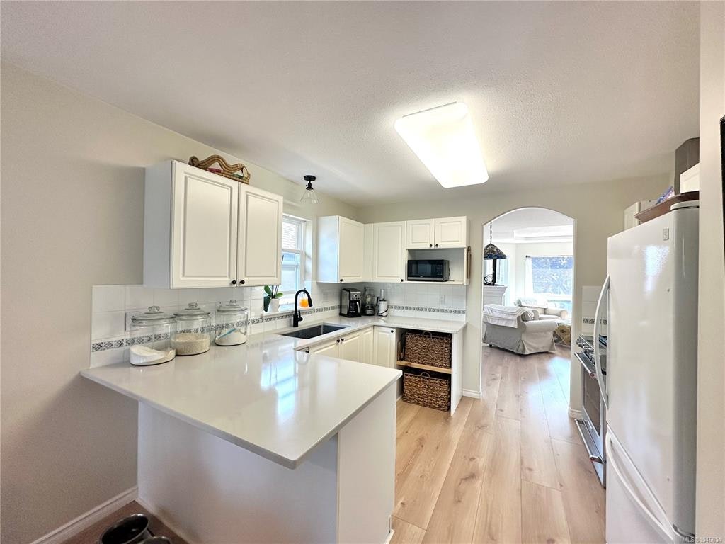 533 Hampstead Street - 5