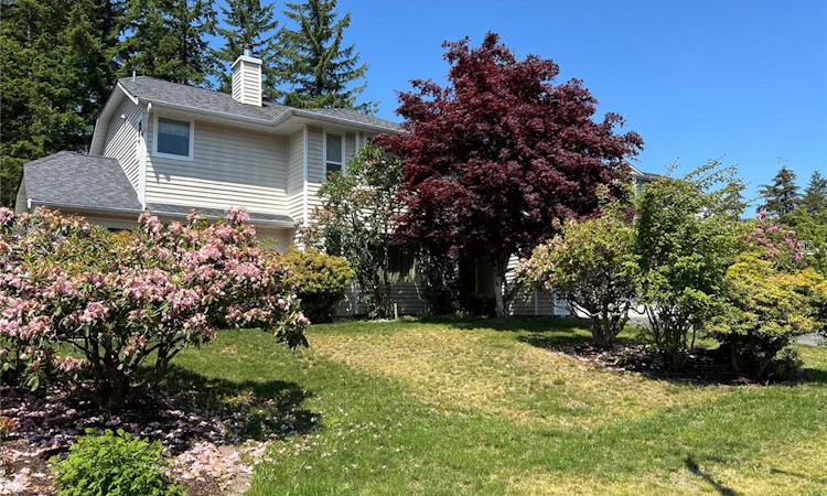 492 Cedar Crescent