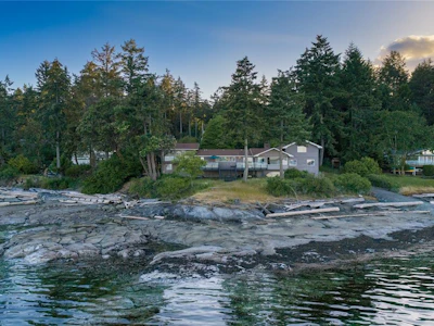 2858 Twin Oaks Drive - 3