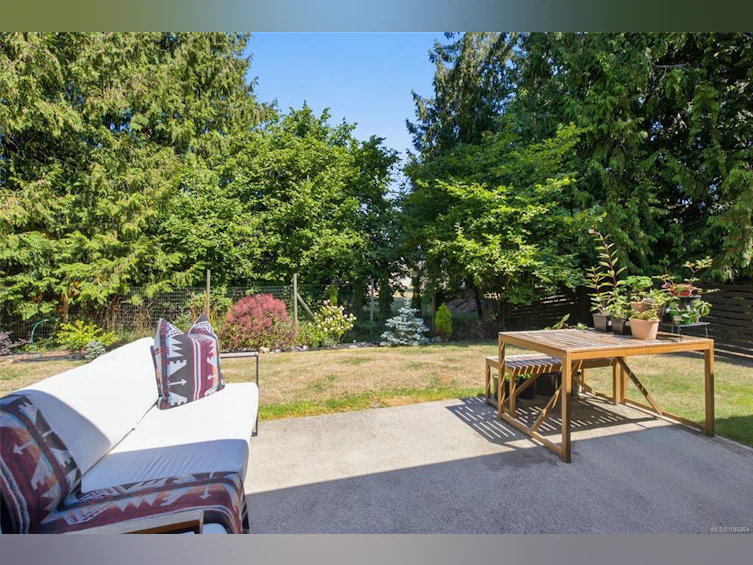 95 Mccoll Road, Bowser/Deep Bay, BC, V0R 1G0 - 6