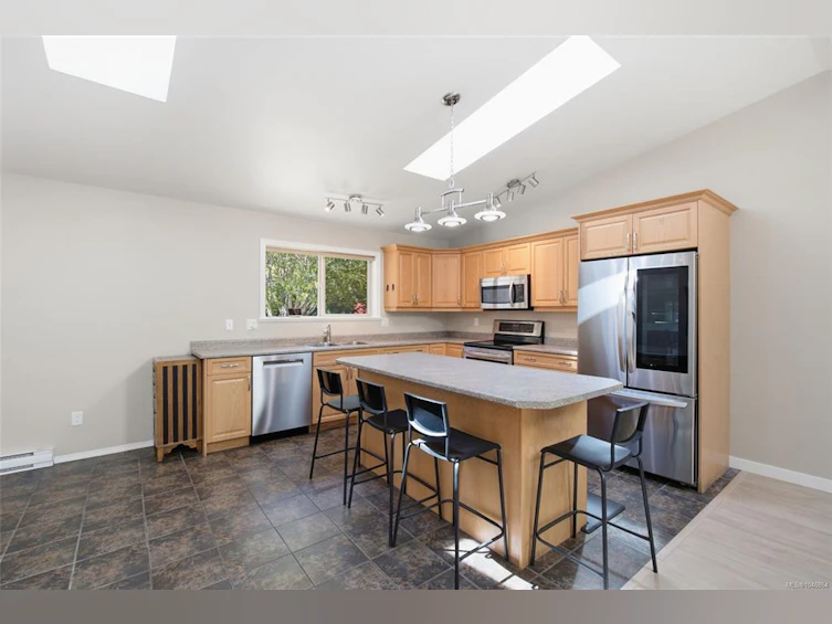 95 Mccoll Road, Bowser/Deep Bay, BC, V0R 1G0 - 18