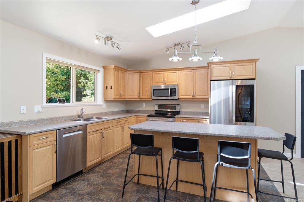 95 Mccoll Road, Bowser/Deep Bay, BC, V0R 1G0 - 17
