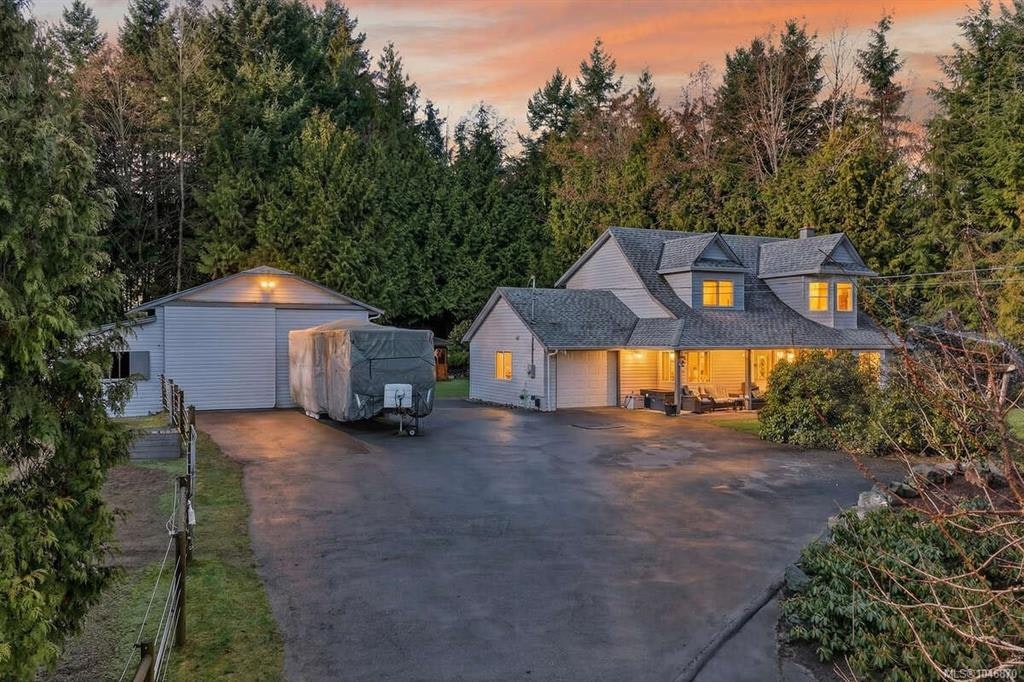 1136 Corcan Road, Qualicum Beach, BC, V9K 2R6