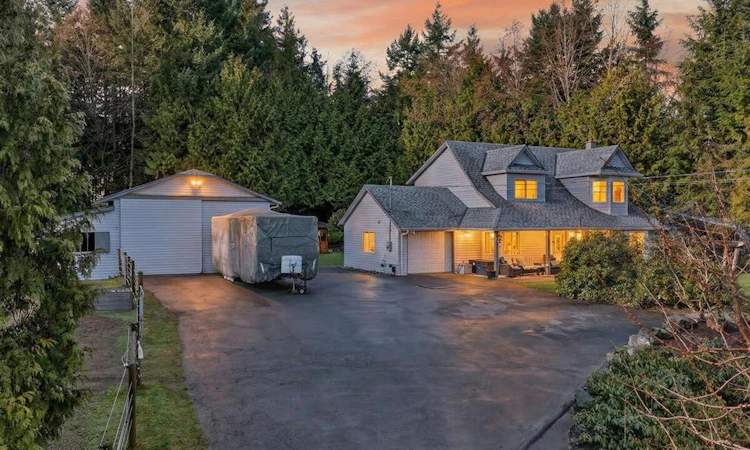 1136 Corcan Road