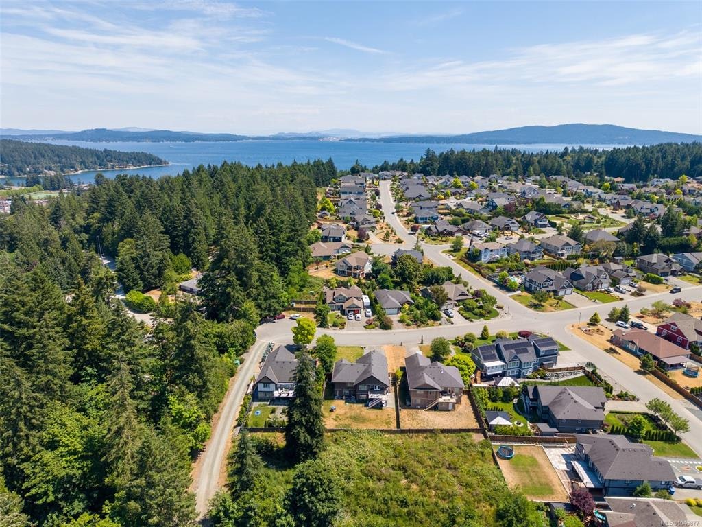 931 Deloume Road, Mill Bay, BC, V0R 2P1 - 2