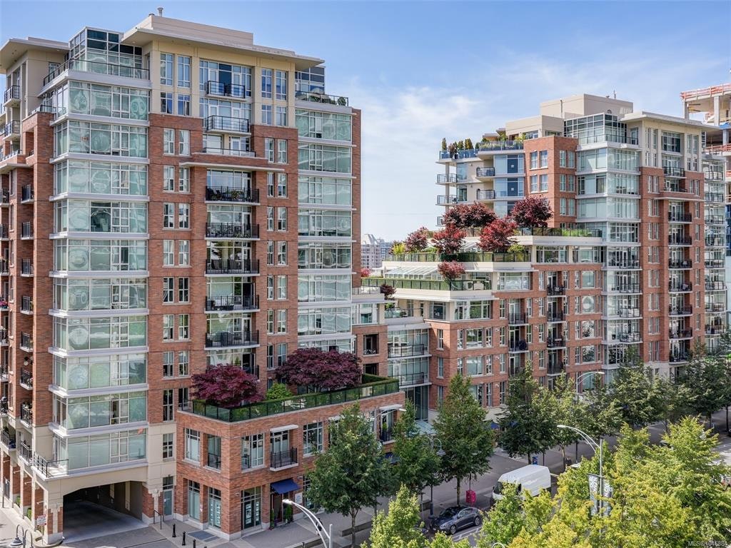 N302-737 Humboldt Street, Victoria, BC, V8W 1B1