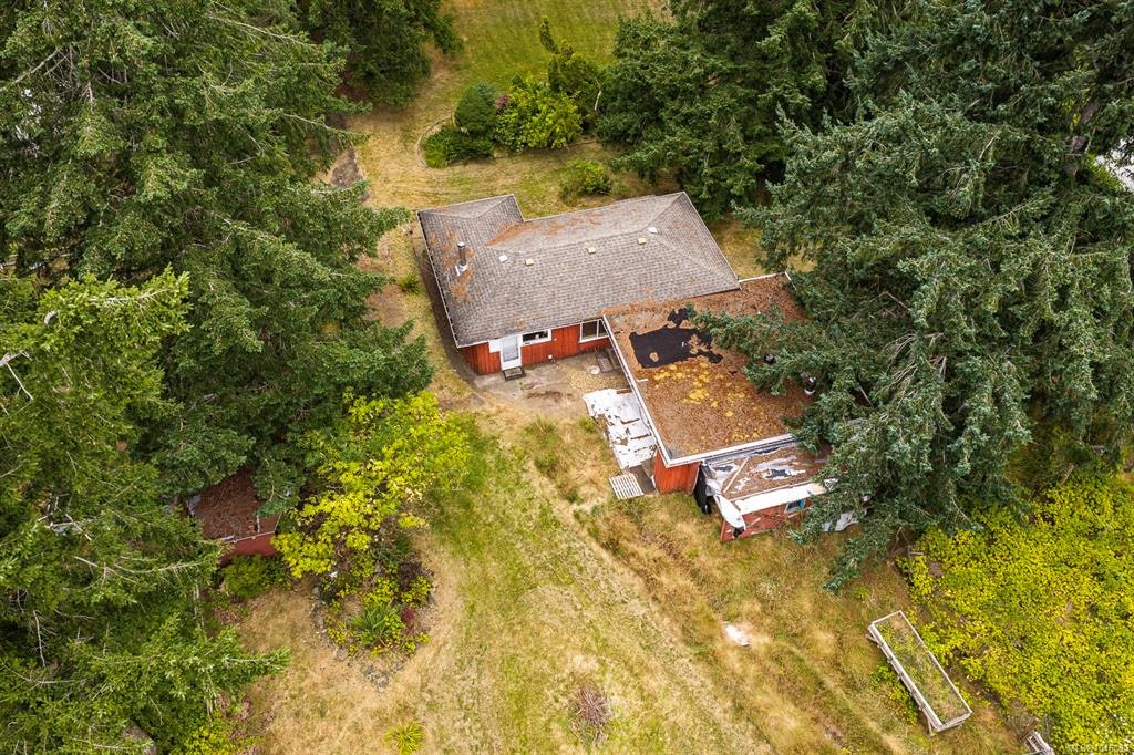 8808 N Island Highway, Black Creek, BC, V9J 1K5 - 39