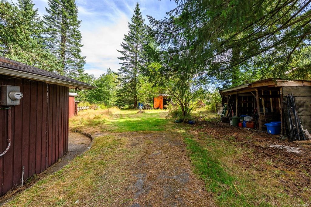 8808 N Island Highway, Black Creek, BC, V9J 1K5 - 20