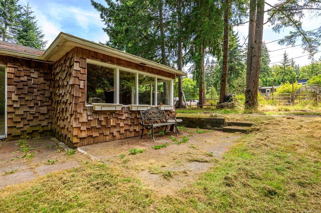 8808 N Island Highway, Black Creek, BC, V9J 1K5 - 19