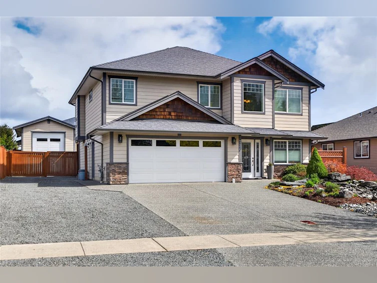 726 Cameleon Drive, Campbell River, BC, V9H 0A7