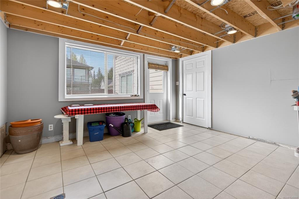 726 Cameleon Drive, Campbell River, BC, V9H 0A7 - 76