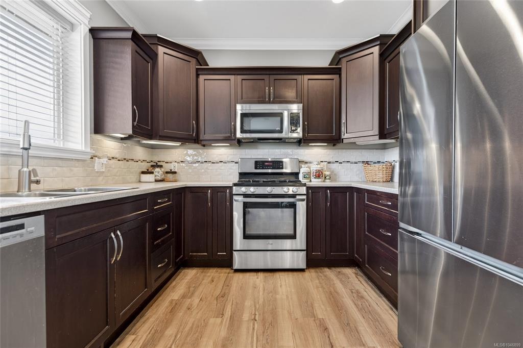 726 Cameleon Drive, Campbell River, BC, V9H 0A7 - 11
