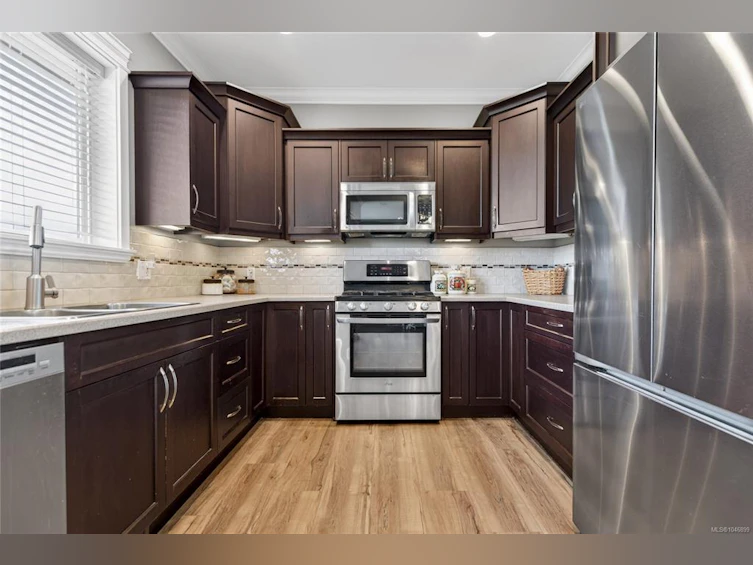 726 Cameleon Drive, Campbell River, BC, V9H 0A7 - 11