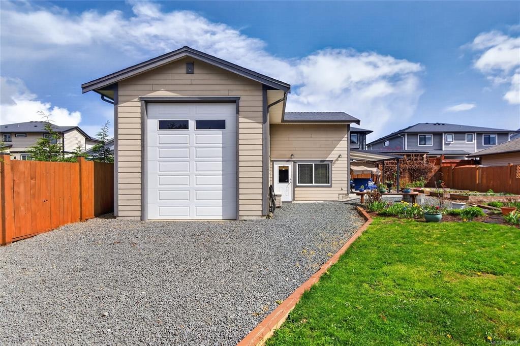 726 Cameleon Drive, Campbell River, BC, V9H 0A7 - 64