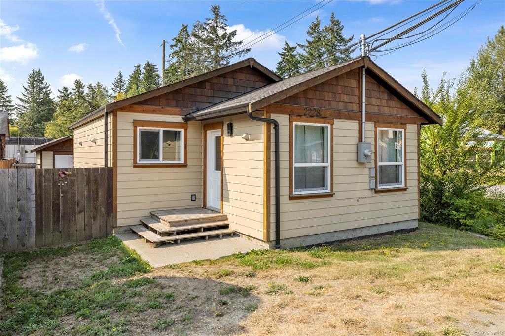 2228 Alberni Highway, Coombs, BC, V0R 1M0