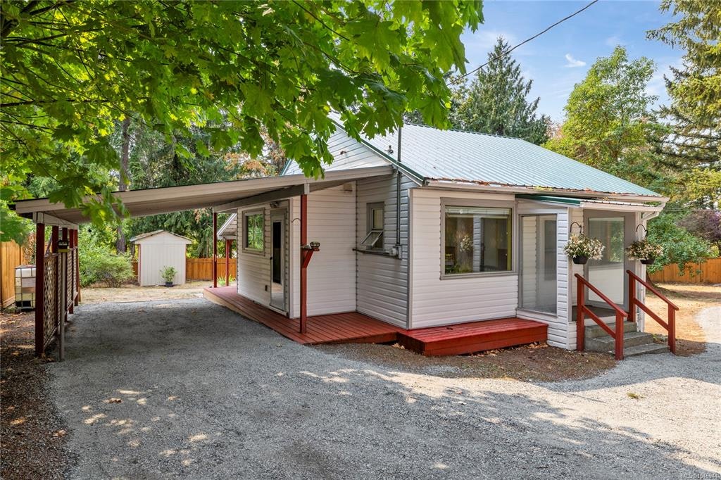 1987 Cedar Road, Nanaimo, BC, V9X 1J4