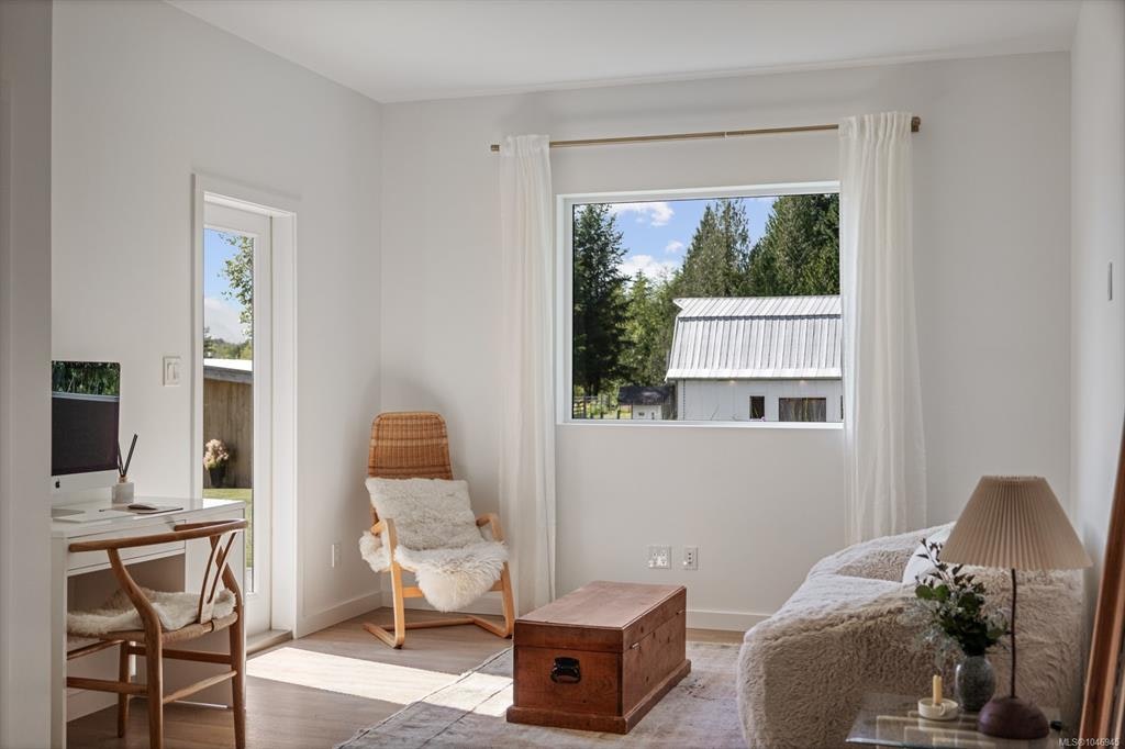2925 Baird Road, Cumberland, BC, V9N 9N6 - 39