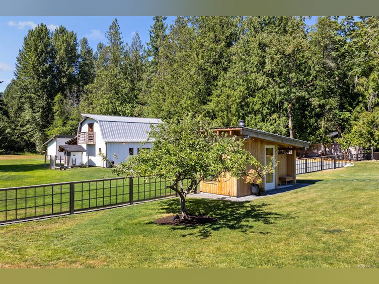 2925 Baird Road, Cumberland, BC, V9N 9N6 - 57