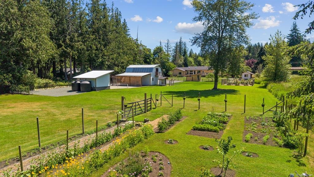 2925 Baird Road, Cumberland, BC, V9N 9N6 - 79