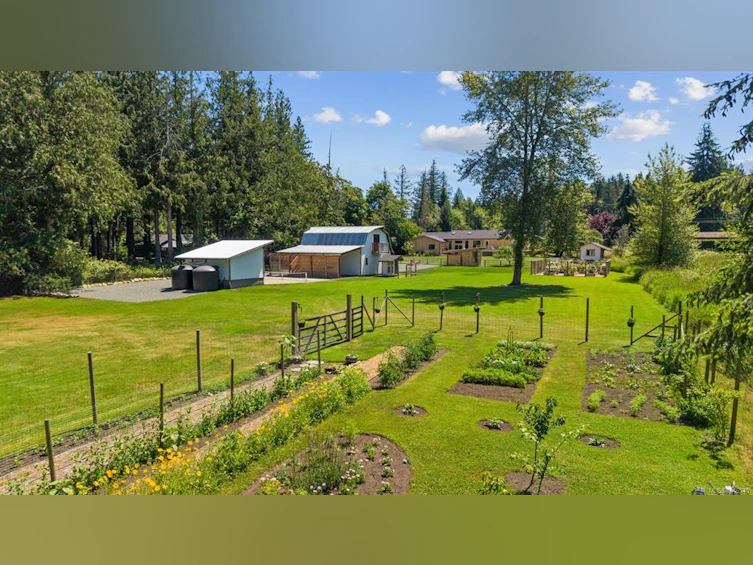 2925 Baird Road, Cumberland, BC, V9N 9N6 - 79