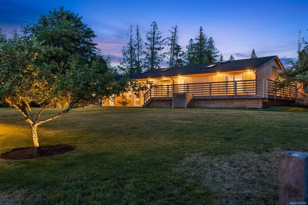 2925 Baird Road, Cumberland, BC, V9N 9N6 - 87