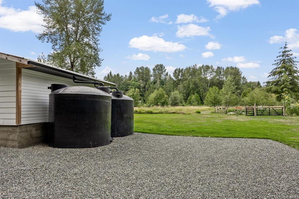 2925 Baird Road, Cumberland, BC, V9N 9N6 - 92