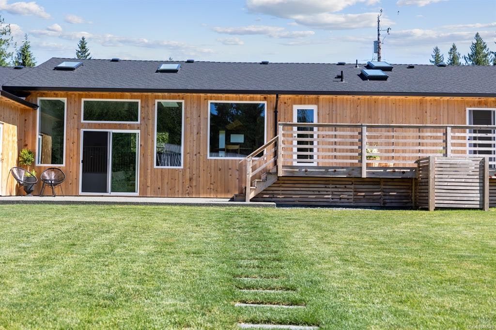 2925 Baird Road, Cumberland, BC, V9N 9N6 - 45