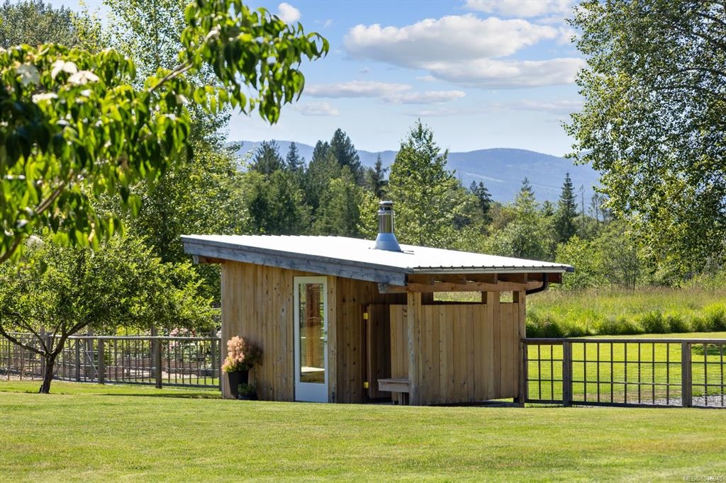 2925 Baird Road, Cumberland, BC, V9N 9N6 - 52