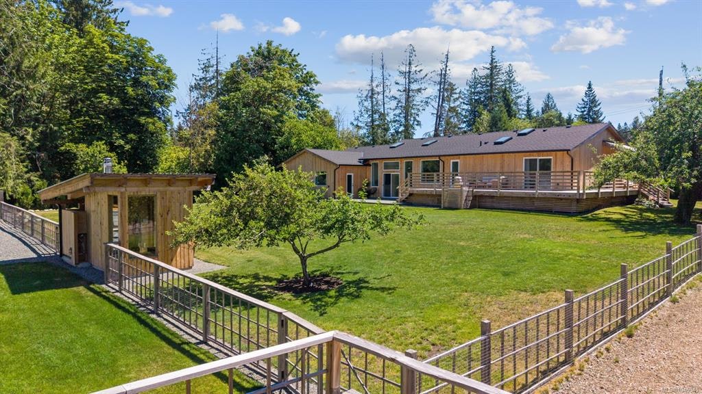 2925 Baird Road, Cumberland, BC, V9N 9N6 - 74