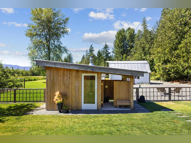 2925 Baird Road, Cumberland, BC, V9N 9N6 - 51