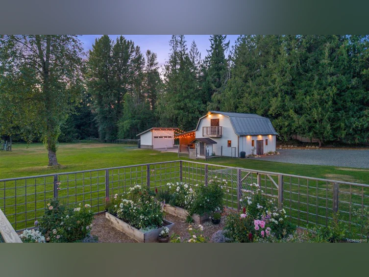 2925 Baird Road, Cumberland, BC, V9N 9N6 - 64