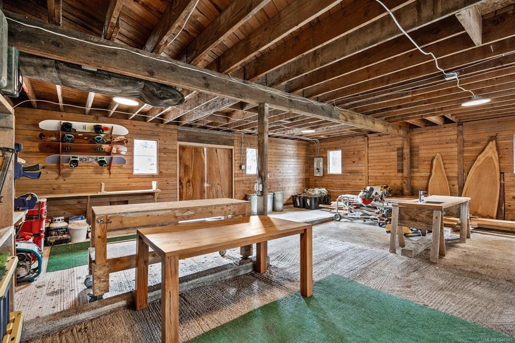 2925 Baird Road, Cumberland, BC, V9N 9N6 - 93