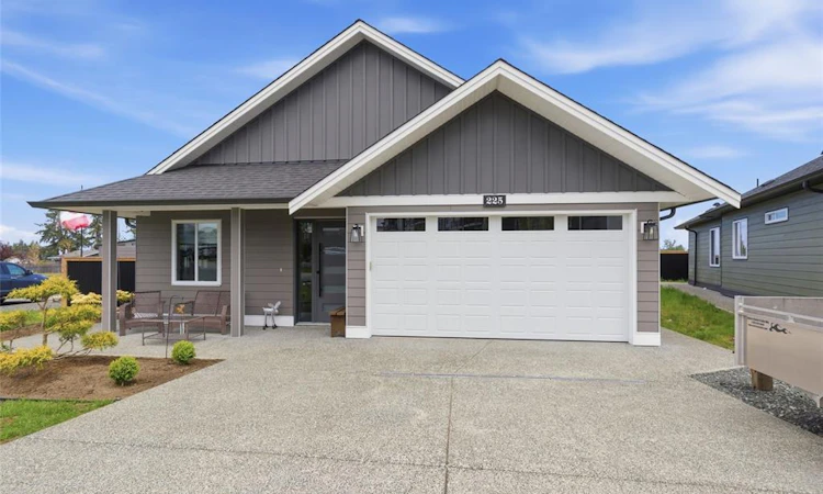 225 Dunbar Way