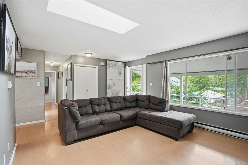 358 Aldous Road, Qualicum Beach, BC, V0N 1G0 - 14