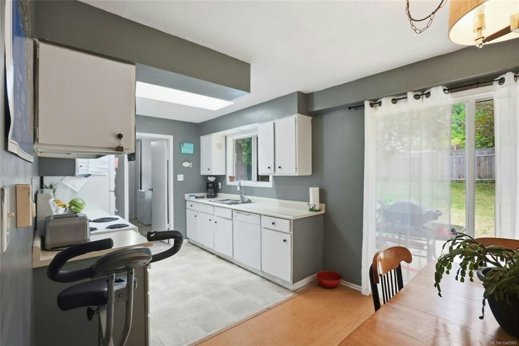 358 Aldous Road, Qualicum Beach, BC, V0N 1G0 - 18