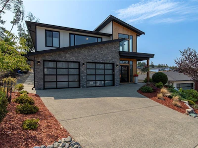 6218 Highwood Drive - 3