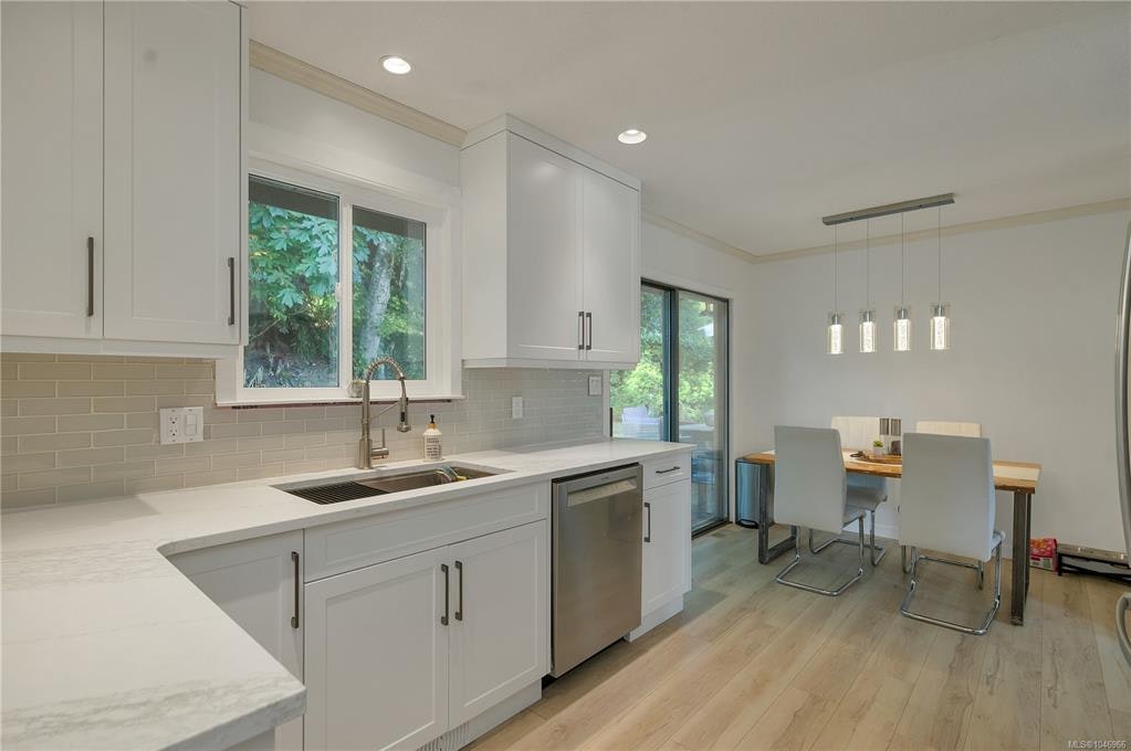 1728 Aspen Way, Campbell River, BC, V9W 7E5 - 10