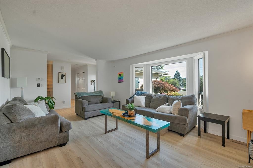 1728 Aspen Way - 5