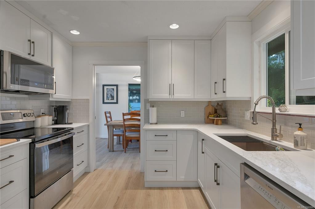1728 Aspen Way, Campbell River, BC, V9W 7E5 - 12