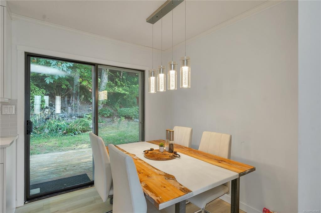 1728 Aspen Way, Campbell River, BC, V9W 7E5 - 16