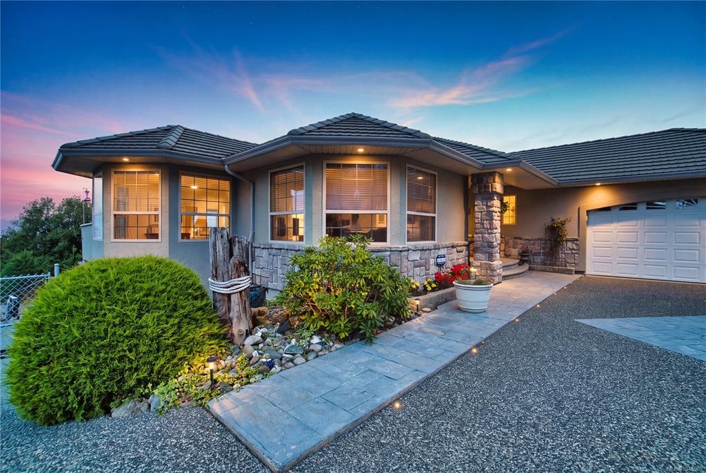 5200 Laguna Way, Nanaimo, BC, V9T 5L7