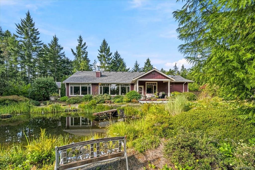 1205 Spider Lake Road, Qualicum Beach, BC, V9K 2L7
