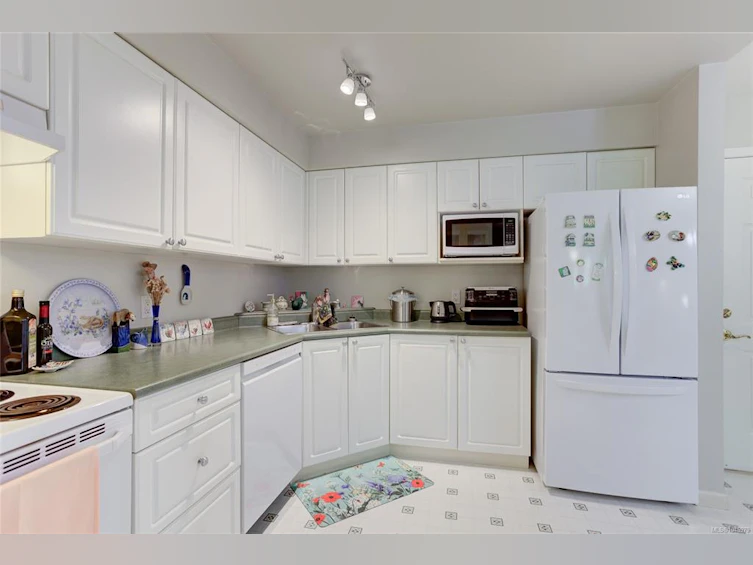 207-2777 Barry Road, Mill Bay, BC, V8H 1K9 - 15