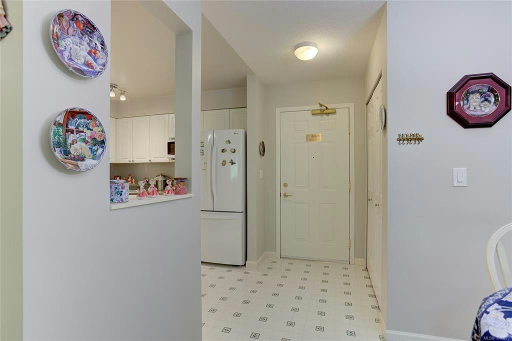 207-2777 Barry Road, Mill Bay, BC, V8H 1K9 - 7